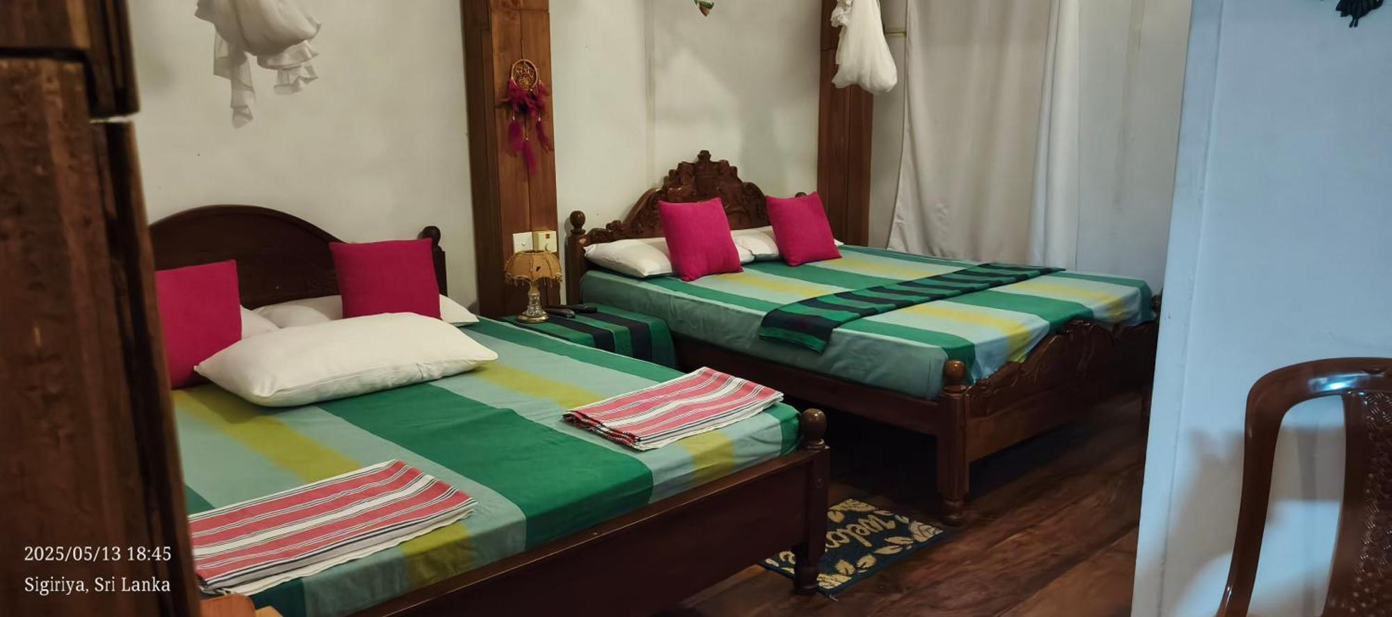 Ruk Sewana Villa Tree House Sigirija Zewnętrze zdjęcie